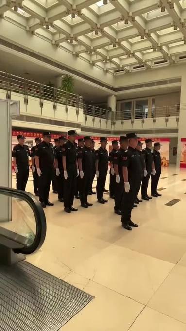 大廈保安
