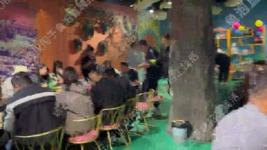 团建聚餐